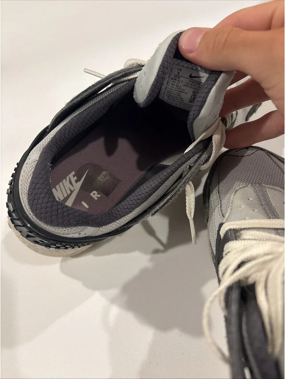 Nike Huarache Sneakers Running Shoes Size 9 Light Smoke Grey